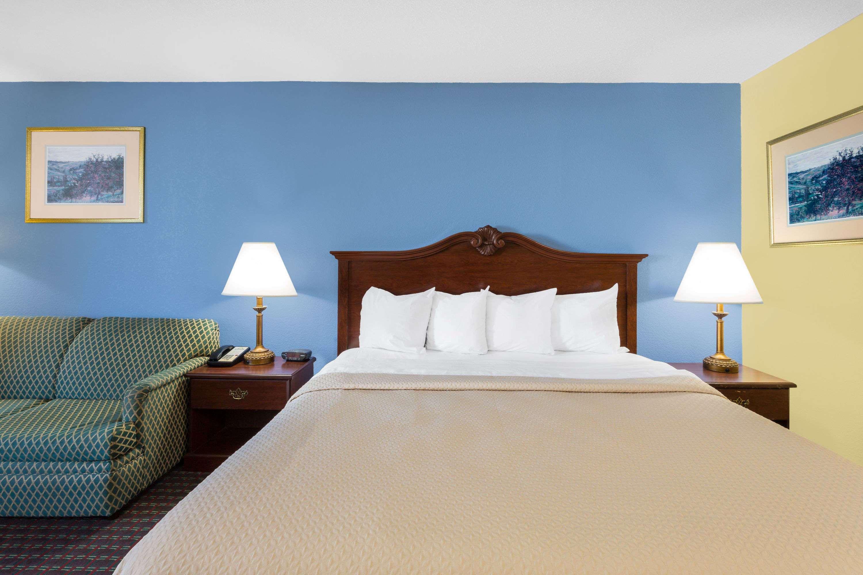 Days Inn By Wyndham Mocksville Exterior foto