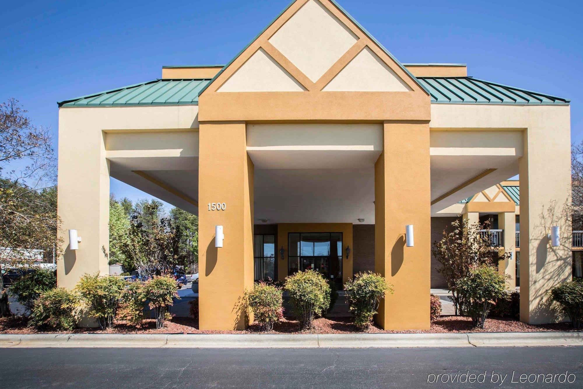 Days Inn By Wyndham Mocksville Exterior foto